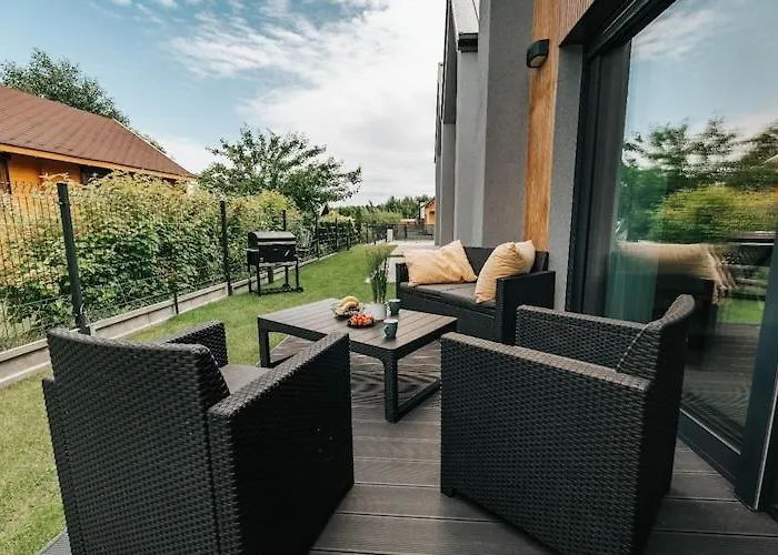 Near The Sea, Air Conditioning